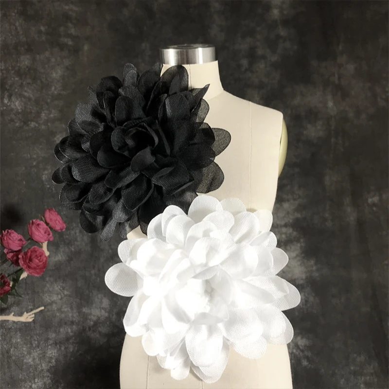 

Apply 3D Flower Applique Large Women's Clothes Patch Applique for Dresses Luxury Designer Brooch Stage Bridal Shoulder Accessory