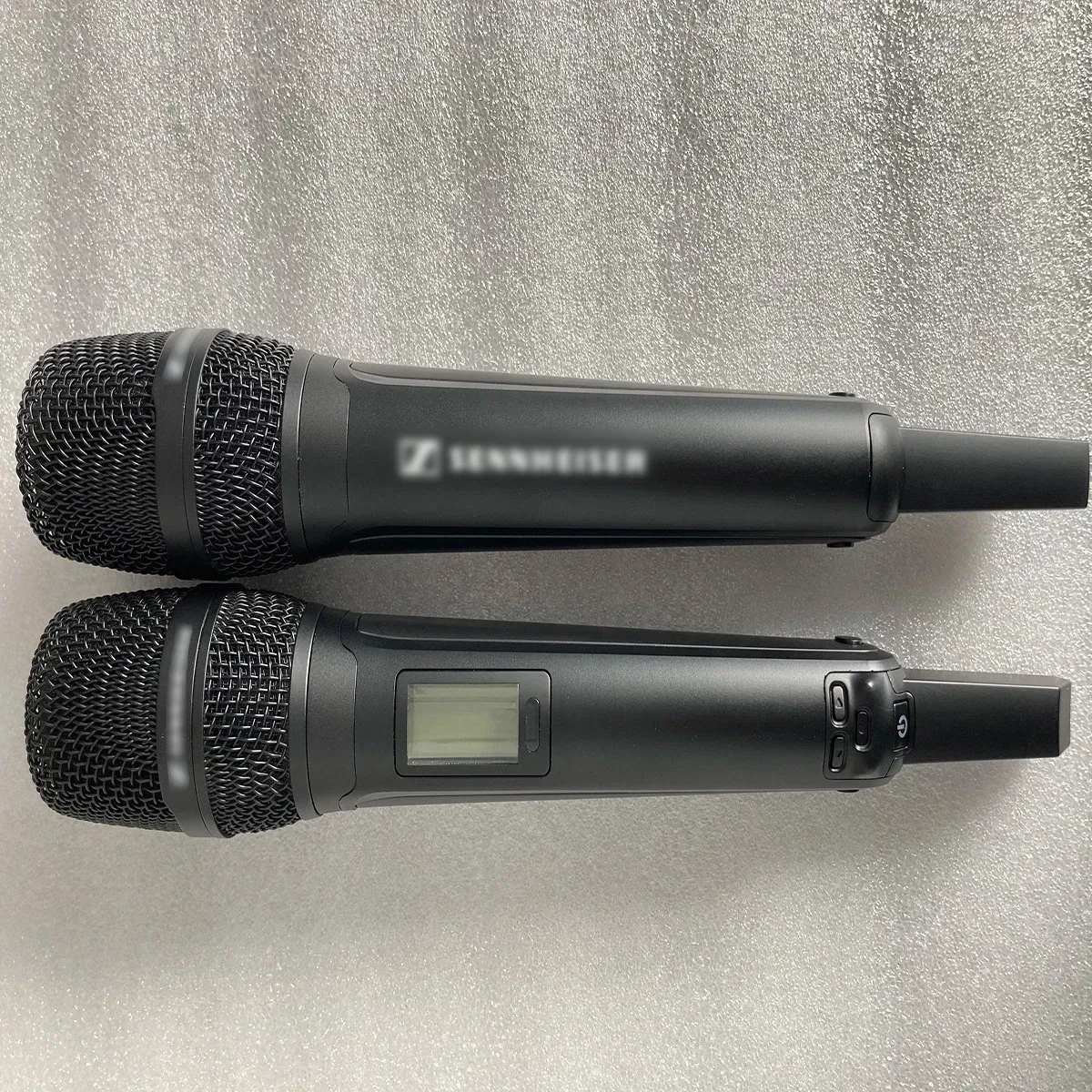 Original EW135G4 One To Two New Wireless Microphone System Live Stage Singing Mic UHF Long Distance Professional Handheld Mic