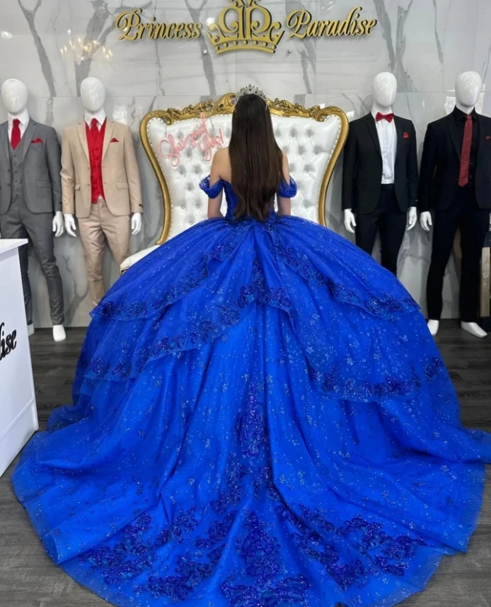 Luxe Koningsblauwe Vestido De Princesas Off Shoulder Appliques Pailletten Kralen Kraag Appliqué Backless Vestidos De 15 Quinceañera