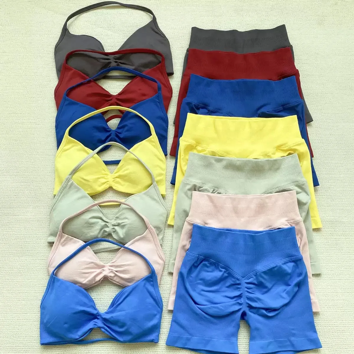 2피스 여성 요가 세트 심리스 임팩트 롱라인 스트랩 탱크탑 스크런치 스포츠 반바지 짐웨어 여성 여름 운동복