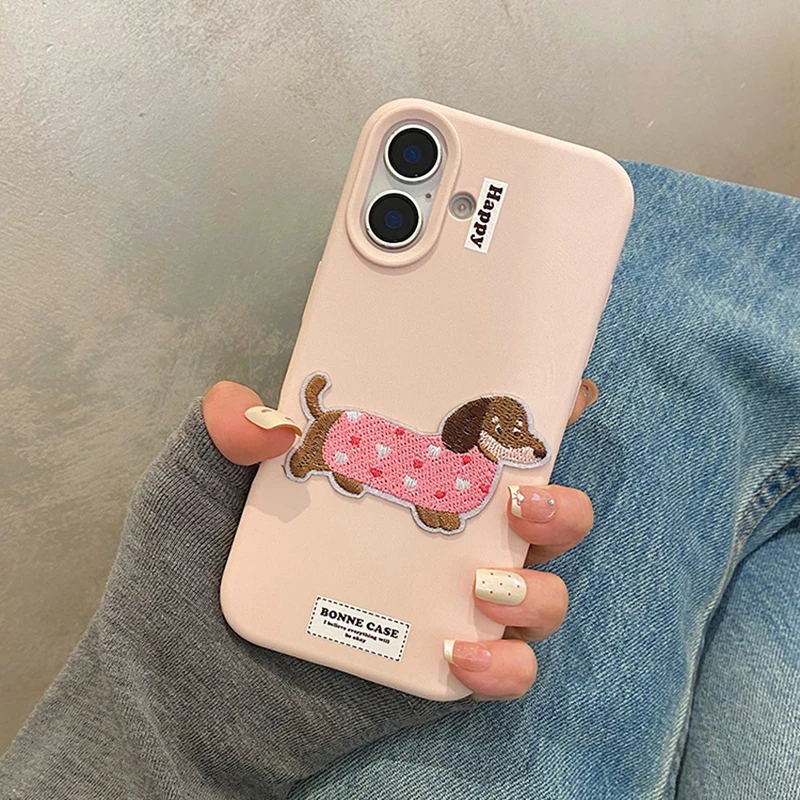 Cartoon Cute Embroidered Sausage Puppy Case For iPhone 16 Pro Max 15 13 14 12 16 Plus Lovely Dog Soft TPU Back Cover