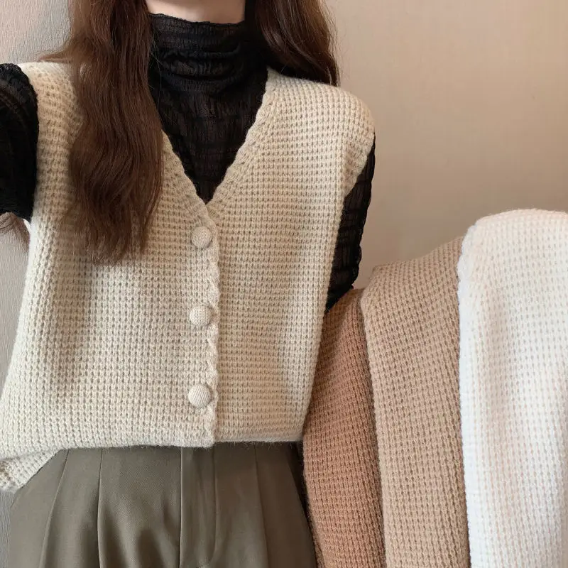 Sweater Vest Women Japan Style Loose V-neck Knitted College Ropa Lovely Minimalist All-match Harajuku Leisure Fashion Female BF