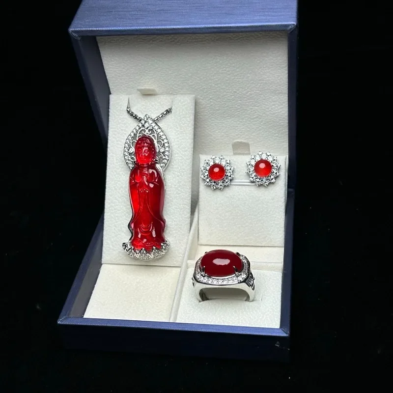 

High Ice Quartzite Jade Natural Three-piece Set, Exquisite Temperament