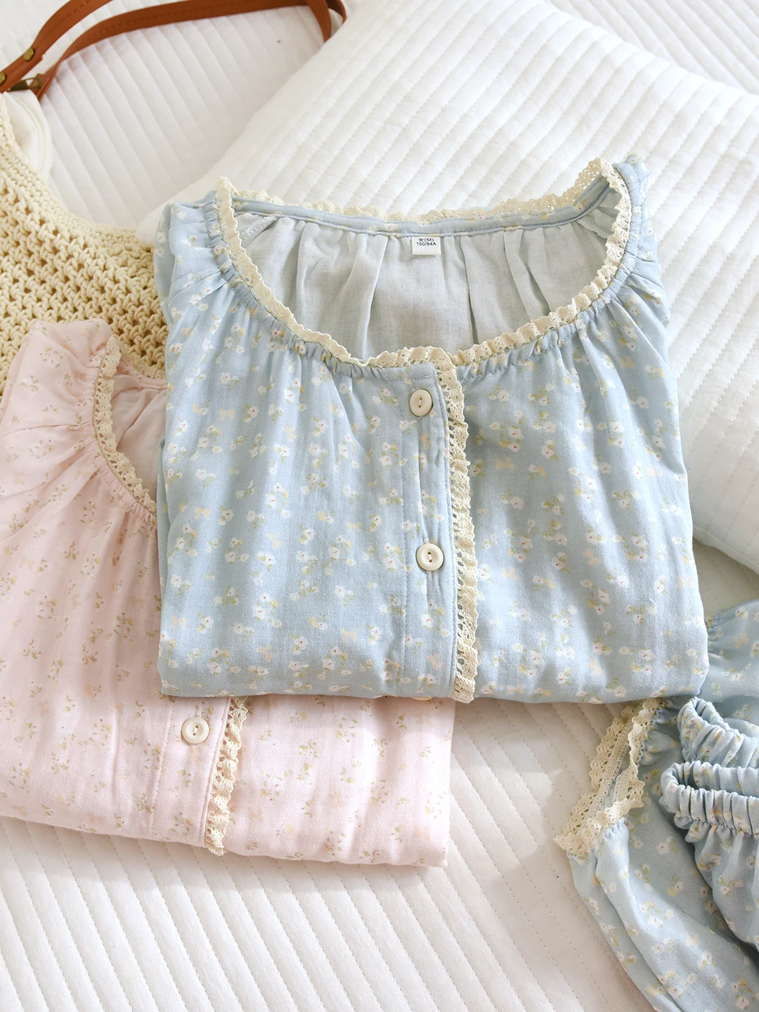 Pure Cotton Ladies Sleepwear Double Layer Gauze Print Thin Long Sleeve round Neck Home Clothes Two Piece Set Spring Summer