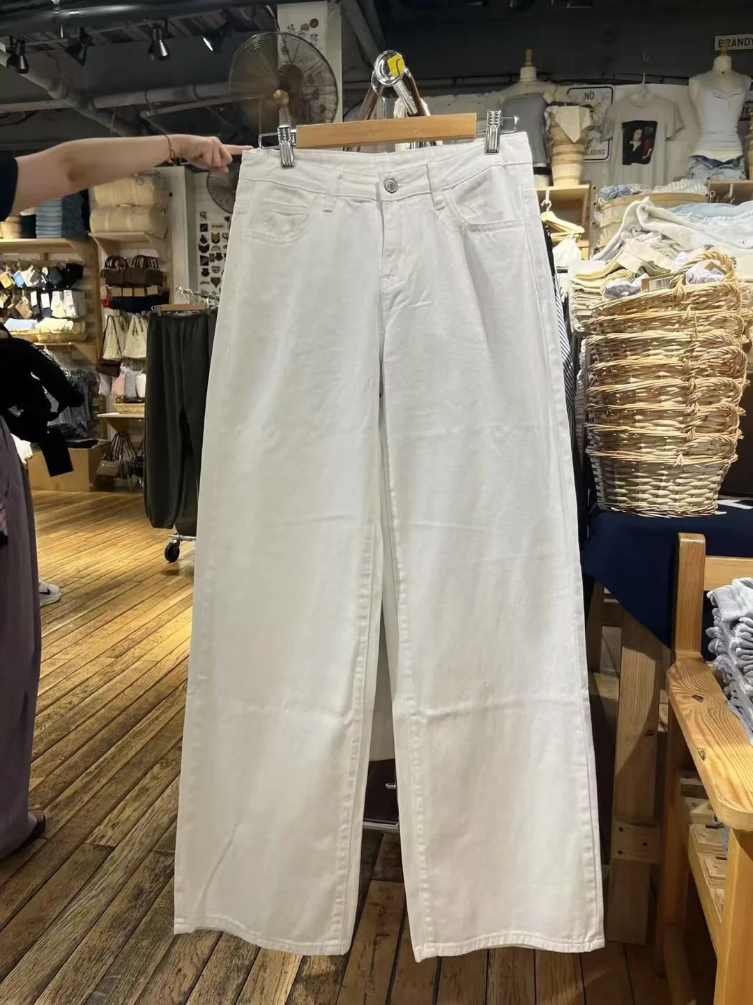 

White Pockets Straight Jeans Women Summer New High Waist Simple All-match Wide Leg Pants Sweet Casual Fashion Denim Trouser Y2k