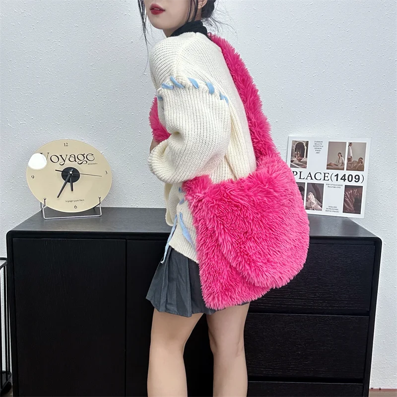 Bolsa de pelúcia faux fur para mulheres, bolsa de ombro fofa, bolsa crossbody peludo, sacola de inverno, marca designer, 2023