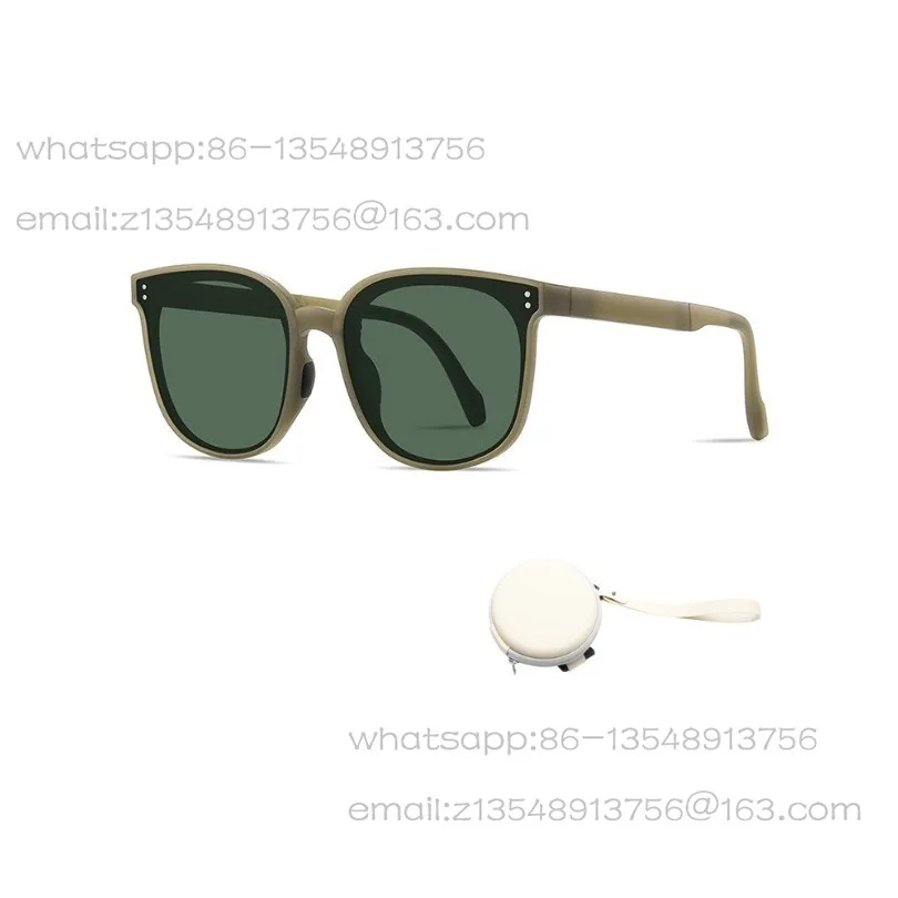 2 New ultra-light folding sunglasses, the same for men and women, sunscreen, anti-reflection light, with nose pad