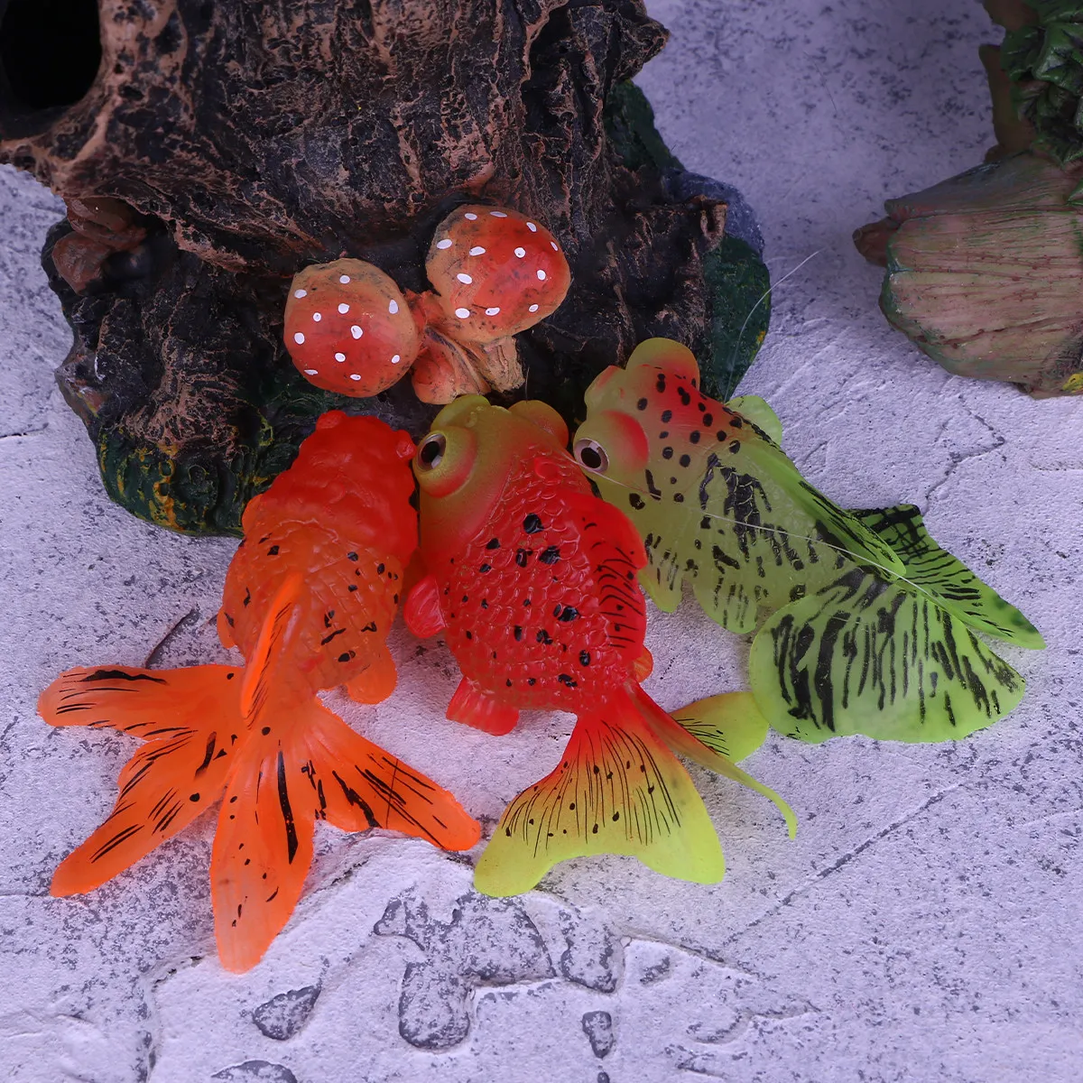 

Набор из 3 искусственных золотых рыбок из силикона для аквариума, плавающие украшения для аквариума, реалистичные декоративные рыбки, искусственные золотые рыбки