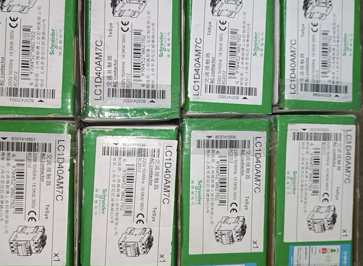 Novo contator AC LC1D40AM7C