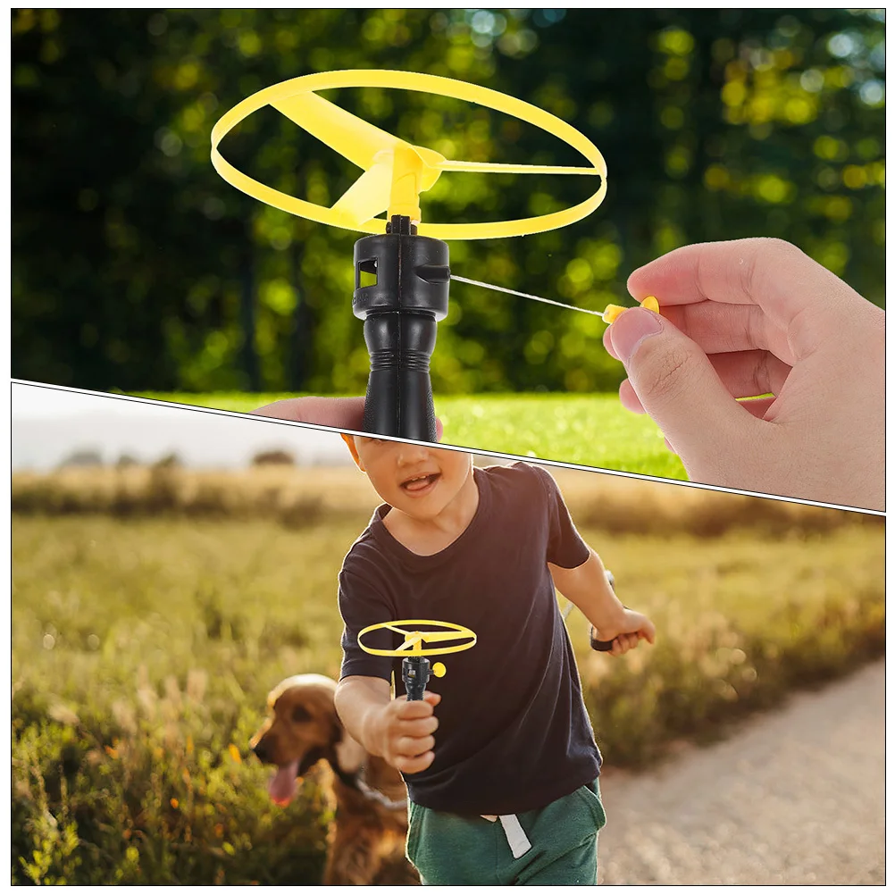 

10Sets Flying Disc Launcher Pull String Flying Saucers Children Party Favors Easy Grip Cord Soar Height Direction Control