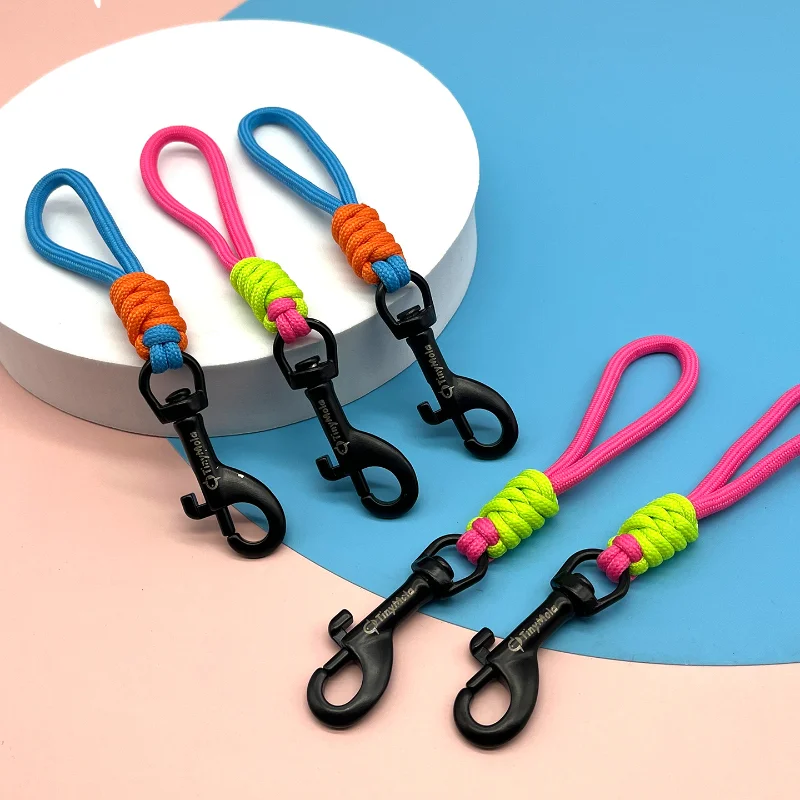 

Пружинный крючок с защитой от потери на открытом воздухе — карабин с одной головкой из нержавеющей стали и плетеной веревкой для дайвинга/кемпинга