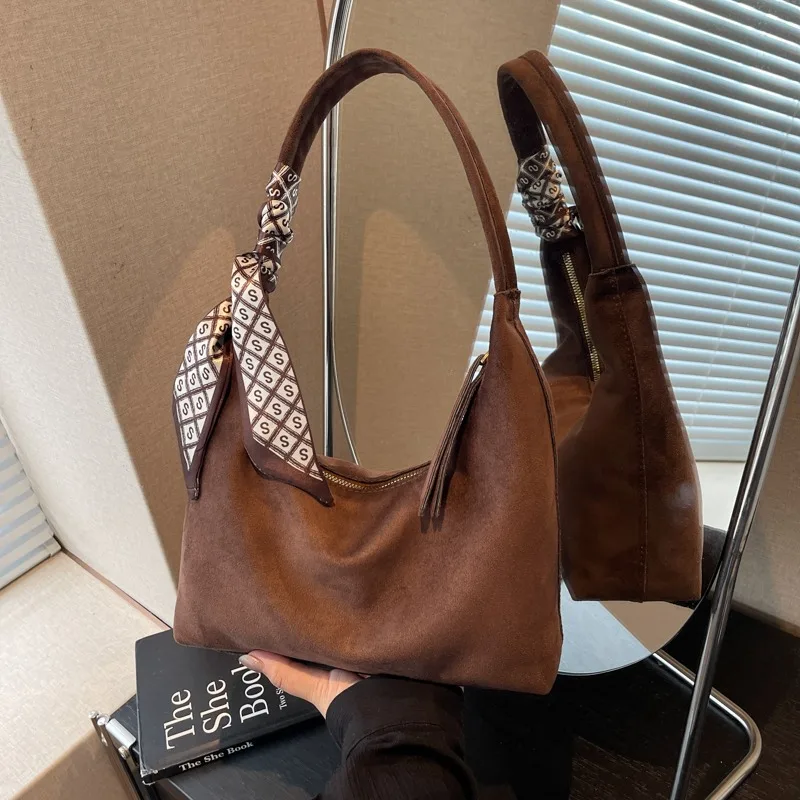 

Высококачественная сумка для подмышек из искусственной кожи, модная сумка с шелковым шарфом, модная универсальная сумка через плечо для пригородных поездок