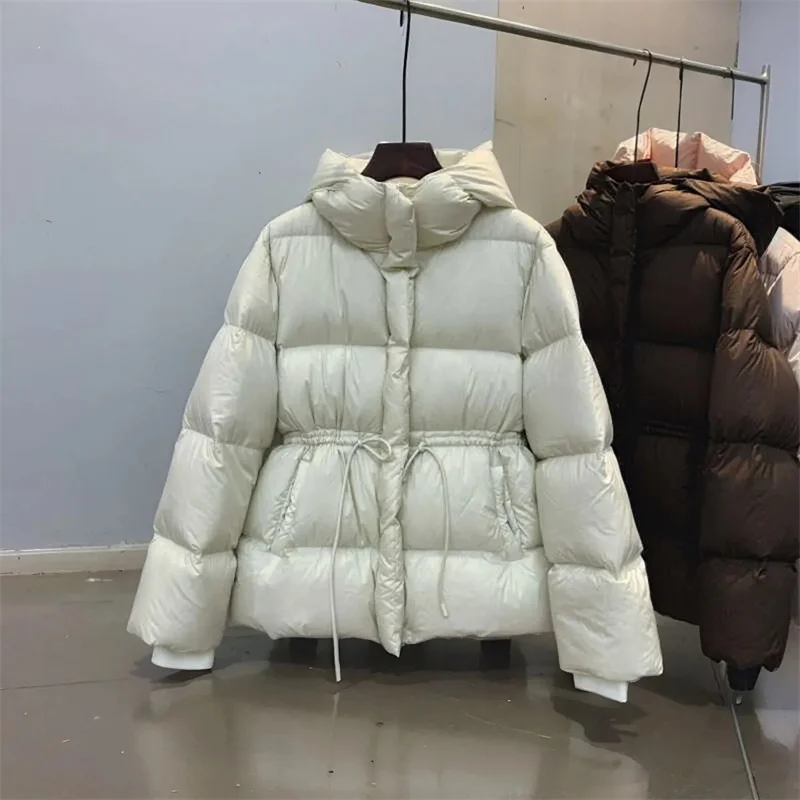 2025, neue, mit Baumwolle gefütterte Damen-Shorts, koreanische Version des lockeren, mit Baumwolle gefütterten Damen-Wintermantels, warmer Mantel