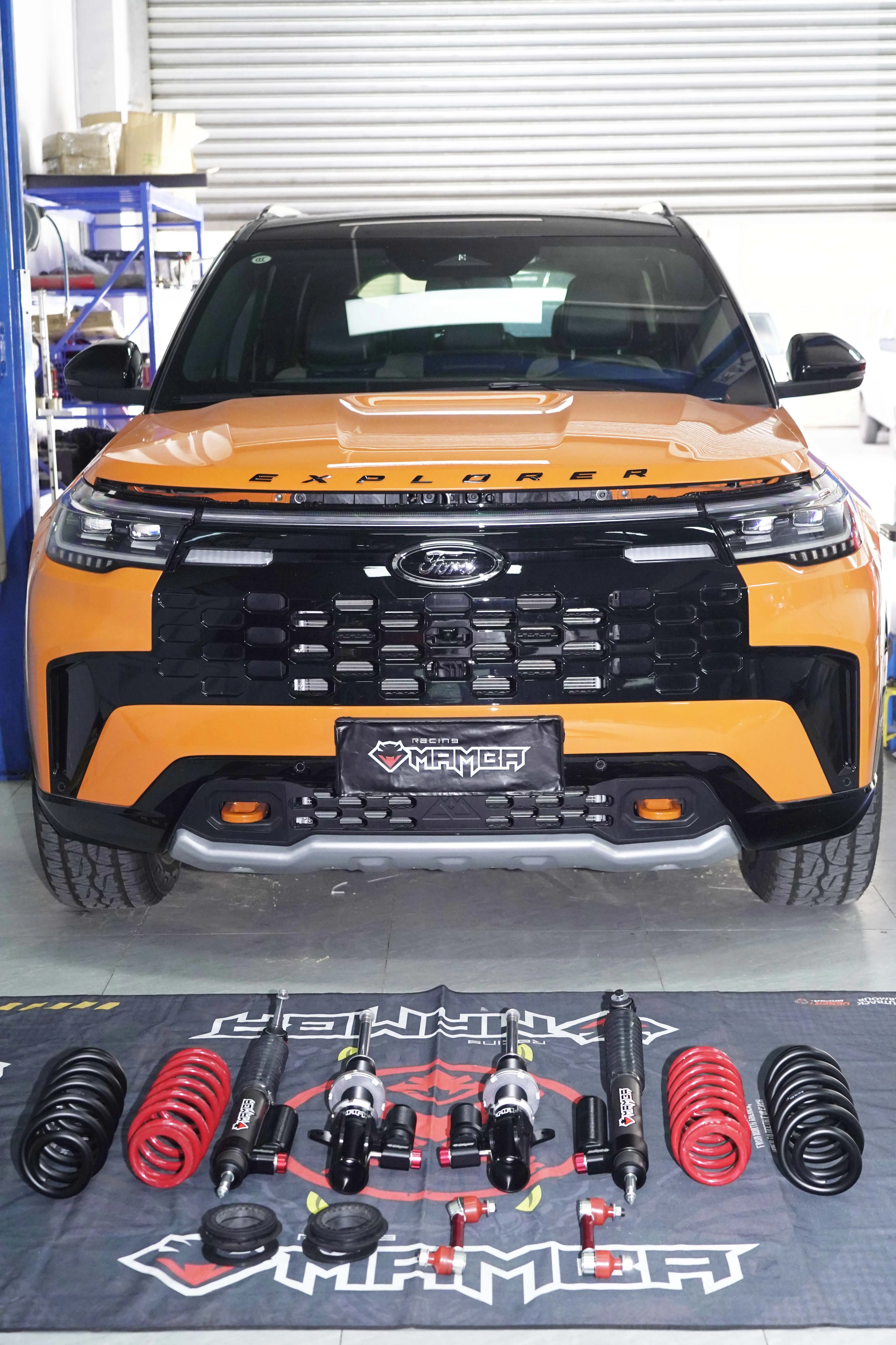 For Ford Explorer Suspension Kit Comfortable Reservoir Shocks Absorbers Offroad Performance 1.5 Inches Lift Adjustable Coilover