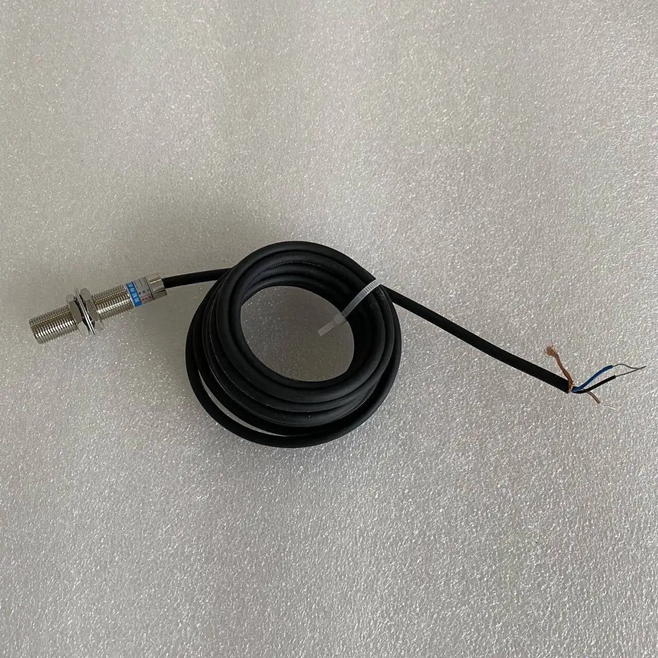 C M12-45P-1-24 series gear speed sensor