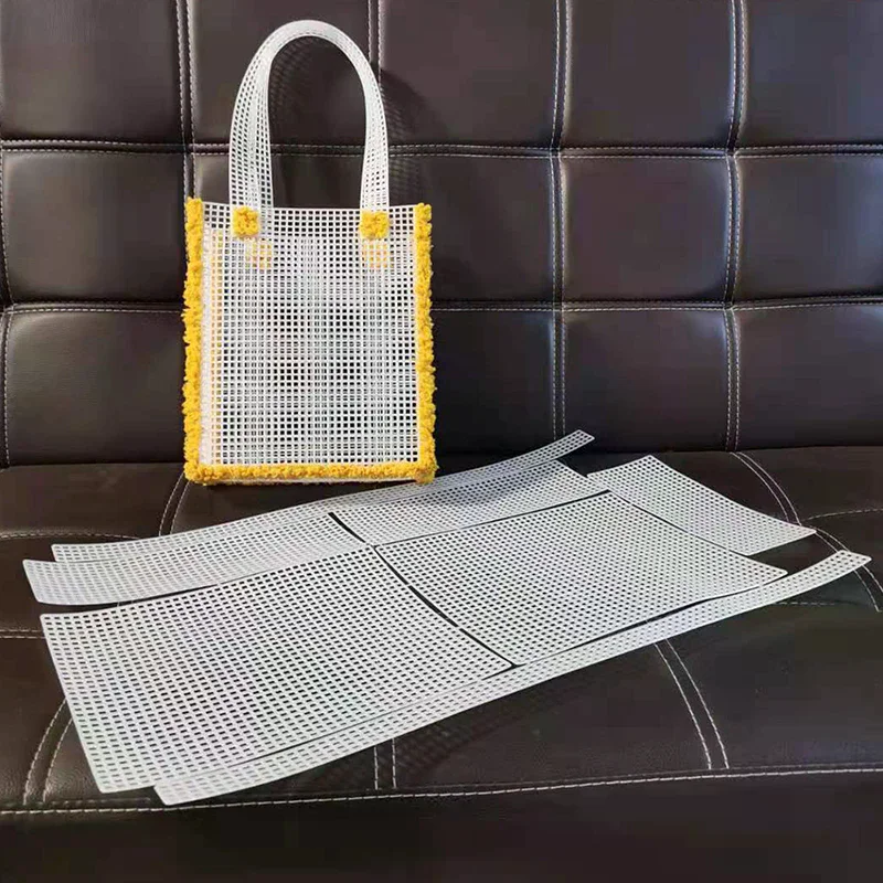 Plastic Mesh Cloth Grid Plate For Bags Making DIY Handcraft Bags Weaving Material Latch Hook Plastic Grid Hook Crafts Accessori