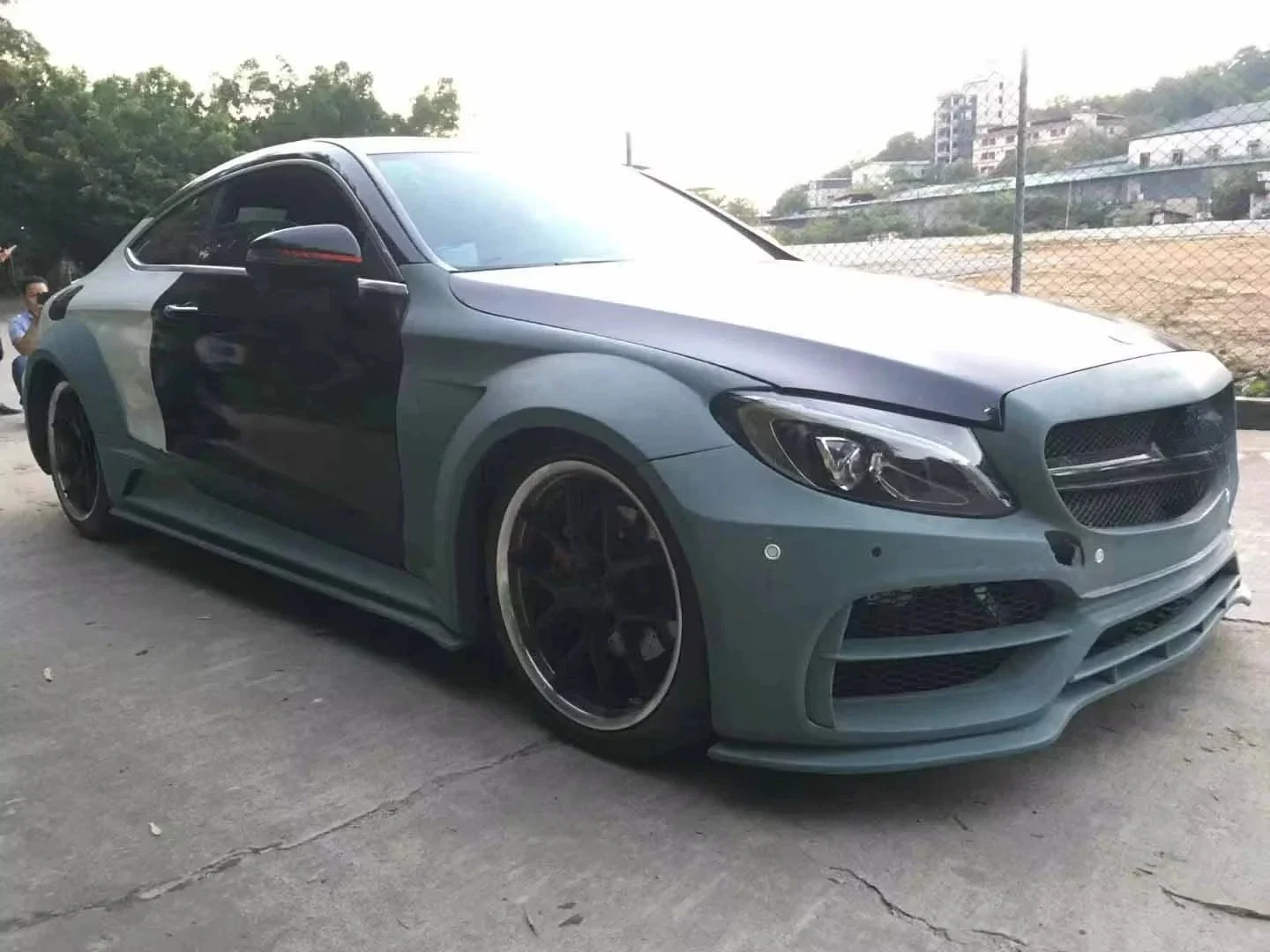 PD Style Wide Body Kit for W205 C63/C63S Coupe Sedan CF+FRP Car Bumpers Side Skirt Perfect Fitment view 3