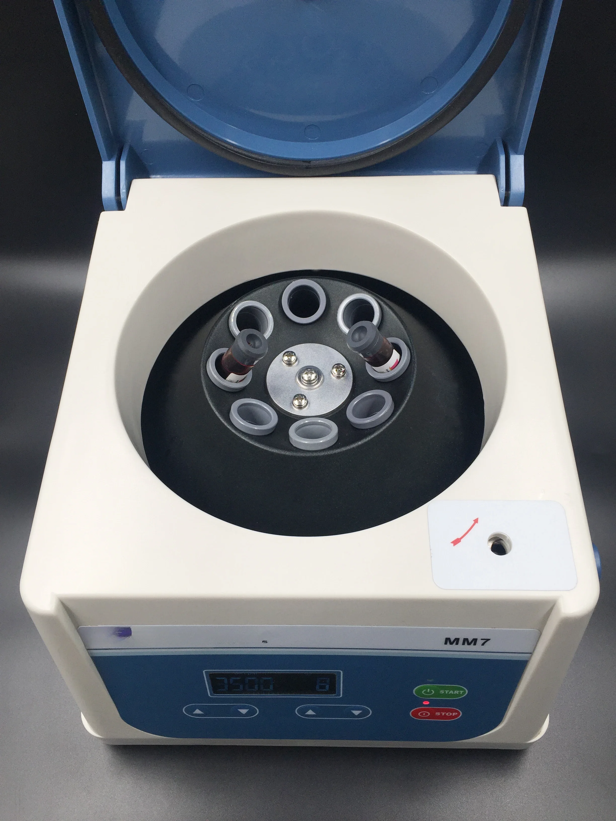 

Профессиональная лабораторная центрифуга — предназначена для обработки плазменной обработки с богатой пластинами