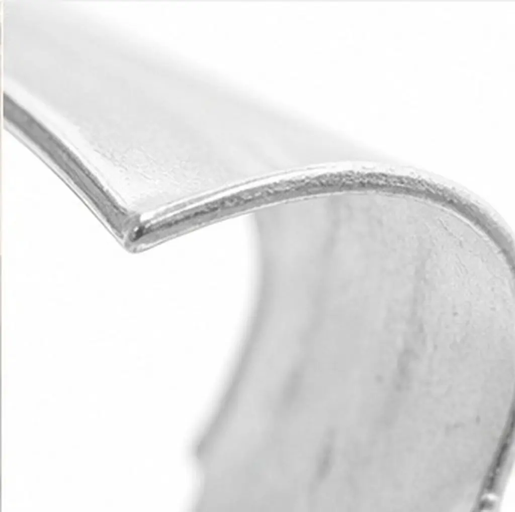20Pcs S-Shaped Picture Rail Hooks Zinc Alloy Picture Hanging Tool Wall Hangers for Photos Paintings Exhibitions Galleries