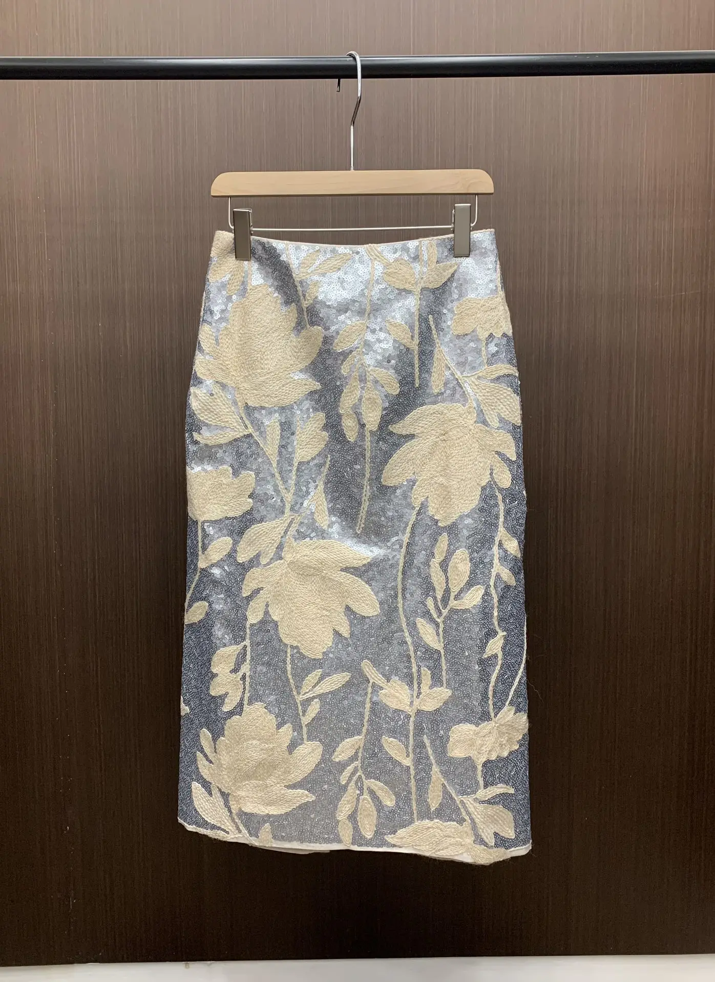 Women's Heavy Embroidery Skirts, High Quality, Temperament, Commuting Fashion, High Quality, Summer