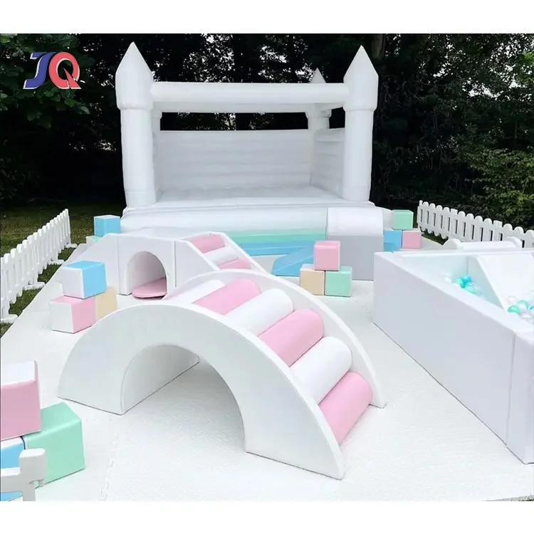 

Commercial Outdoor Playground Set White Bouncy Castle and Soft Play Equipment Soft Pool Balls for Kids Party Rental