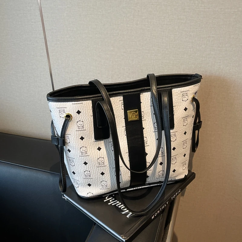 

Premium Women's Handbag Designer Crossbody Bag Genuine Leather Shoulder Tote Purse Ladies Waterproof Lightweight Travel Essentia