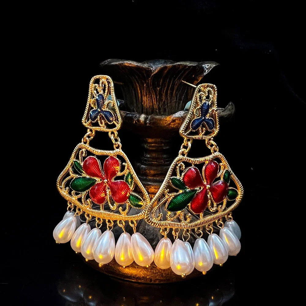 

Women's Vintage Ethnic Gold Color Sector Shape Drop Earrings Boho Jewelry Retro Imitation Pearl Waterdrop Tassel Ladies Earrings