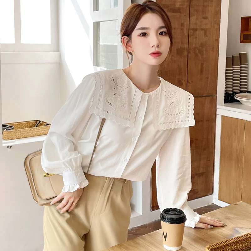 Women Clothing Korean Version Chic Elegant Long Sleeve Shirt Autumn Fashion Casual Square Collar Blouse Hollow Out Embroider Top