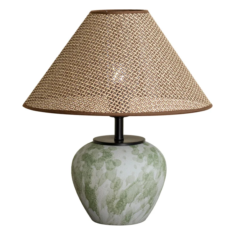 

New Chinese ceramic table lamp retro living room bedroom bedside study homestay decoration atmosphere night light