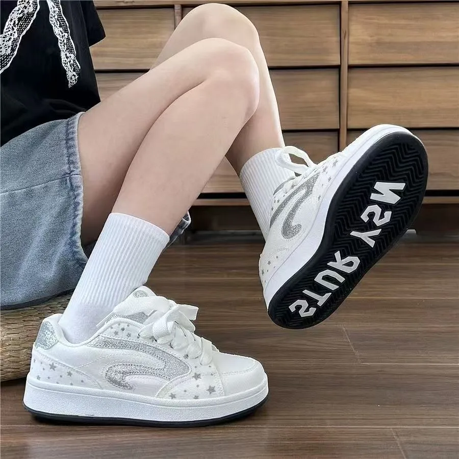 Women's Bread Shoes Ins Trend 2026 Summer New Casual White Sneakers Versatile Fashion