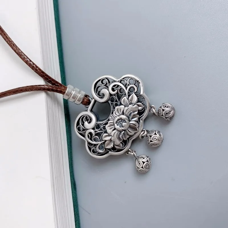 925 Silver Hollow Out Peony Flower Tassel Necklace for Women Adjustable and Exquisite Long Ruyi Lock Pendant Retro Style Jewelry