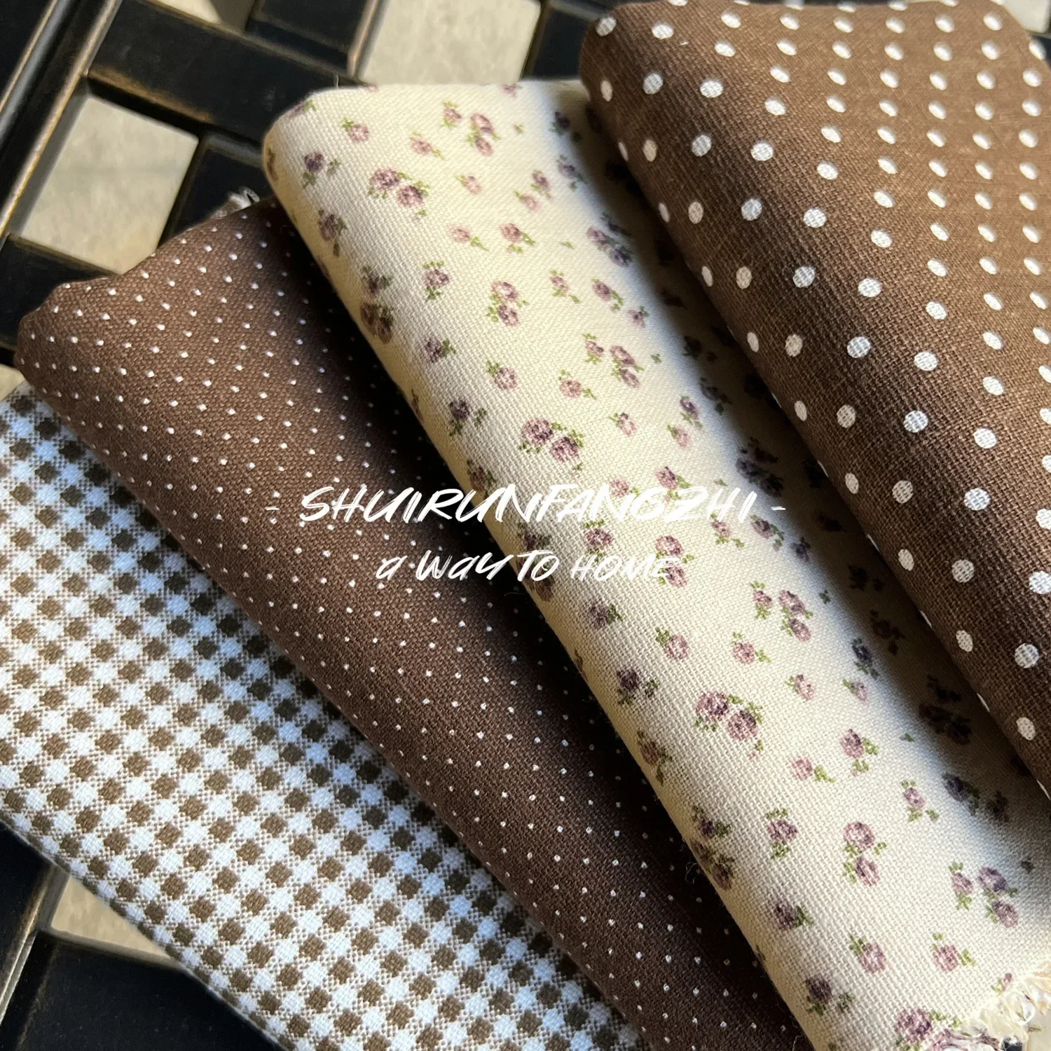 اليدوية DIY الأزهار نسيج القطن الكتان مفرش المائدة تنورة قميص النمط الفني نصف طول المخدة المواد الملابس التبعي