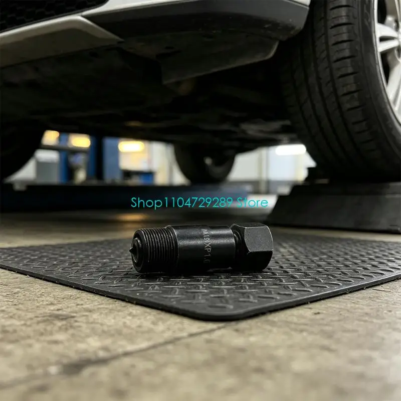 D8KE Drive Body Puller Tool M19×1.0 Right‑Hand for Motorcycle Repair & Service Tasks