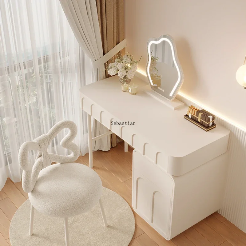 Tabouret rond en spanTable crème pour filles, chaise de maquillage à dos, chaise de manucure de luxe légère