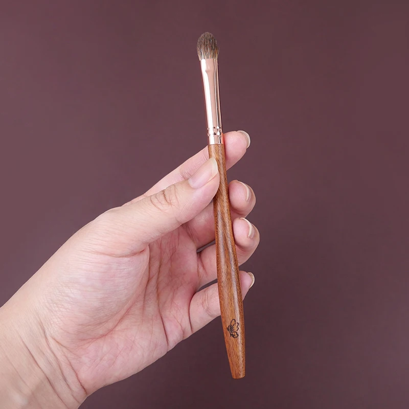 Pędzel do makijażu Yizhibi Z03, pędzel do oczu, pędzel do gradientu kolorów, mieszanka włosia lisa czerwonego i wiewiórki czerwonej.