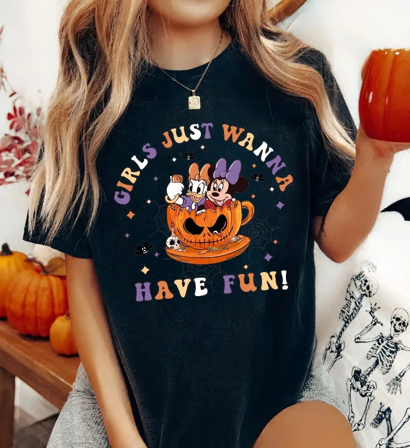 

Рубашка на Хэллоуин для девочек Just Wanna Have Fun Teacup Disney Minnie Daisy Рубашка Disney Besties