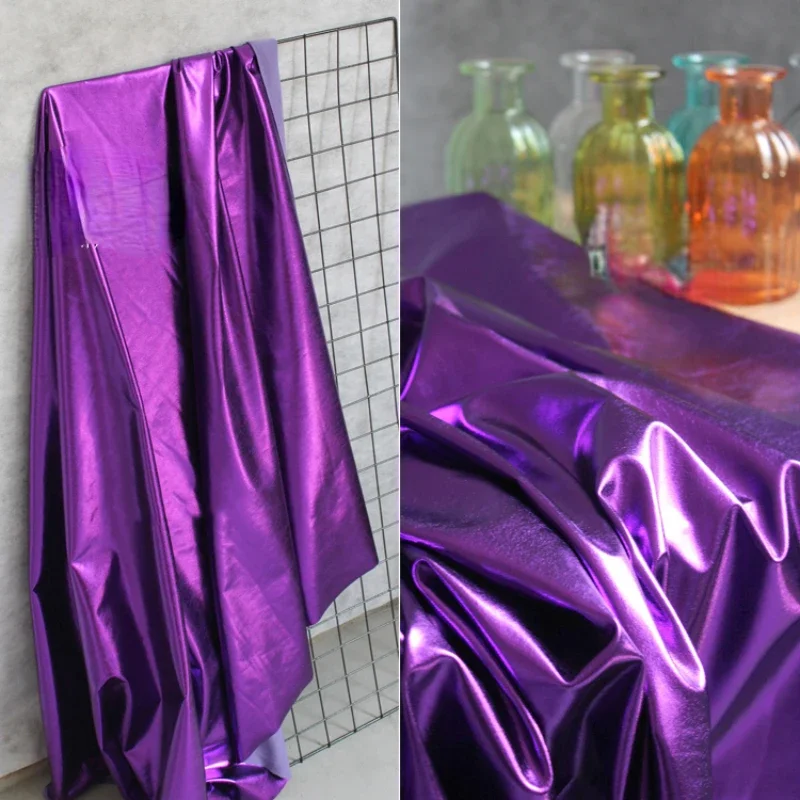 

Фиолетовая ткань из синтетической кожи с покрытием, эластичные трикотажные брюки, дизайнерская одежда, креативная ткань для шитья своими руками