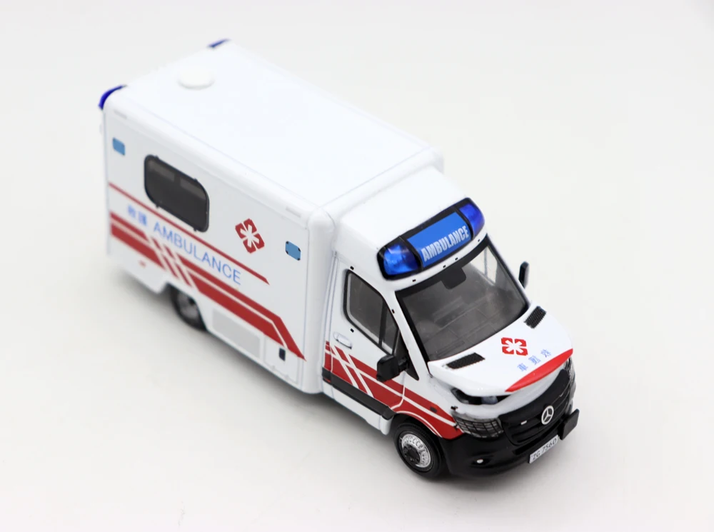 ERA  Car 1/64 Scale Sprinter HK Ambulance(PRA) Diecast Alloy Toy models for collection