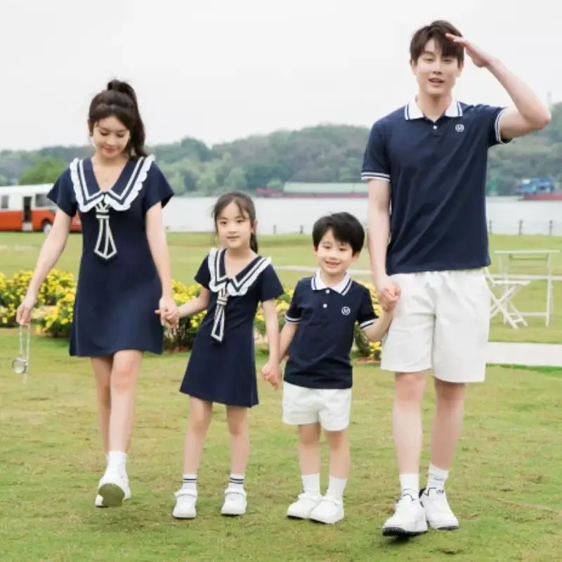 Summer Matching Family Outfits Beach Mum Daughter Dress Dad Son Matching T-shirt& Shorts Holiday Couple Outfit Family Dress