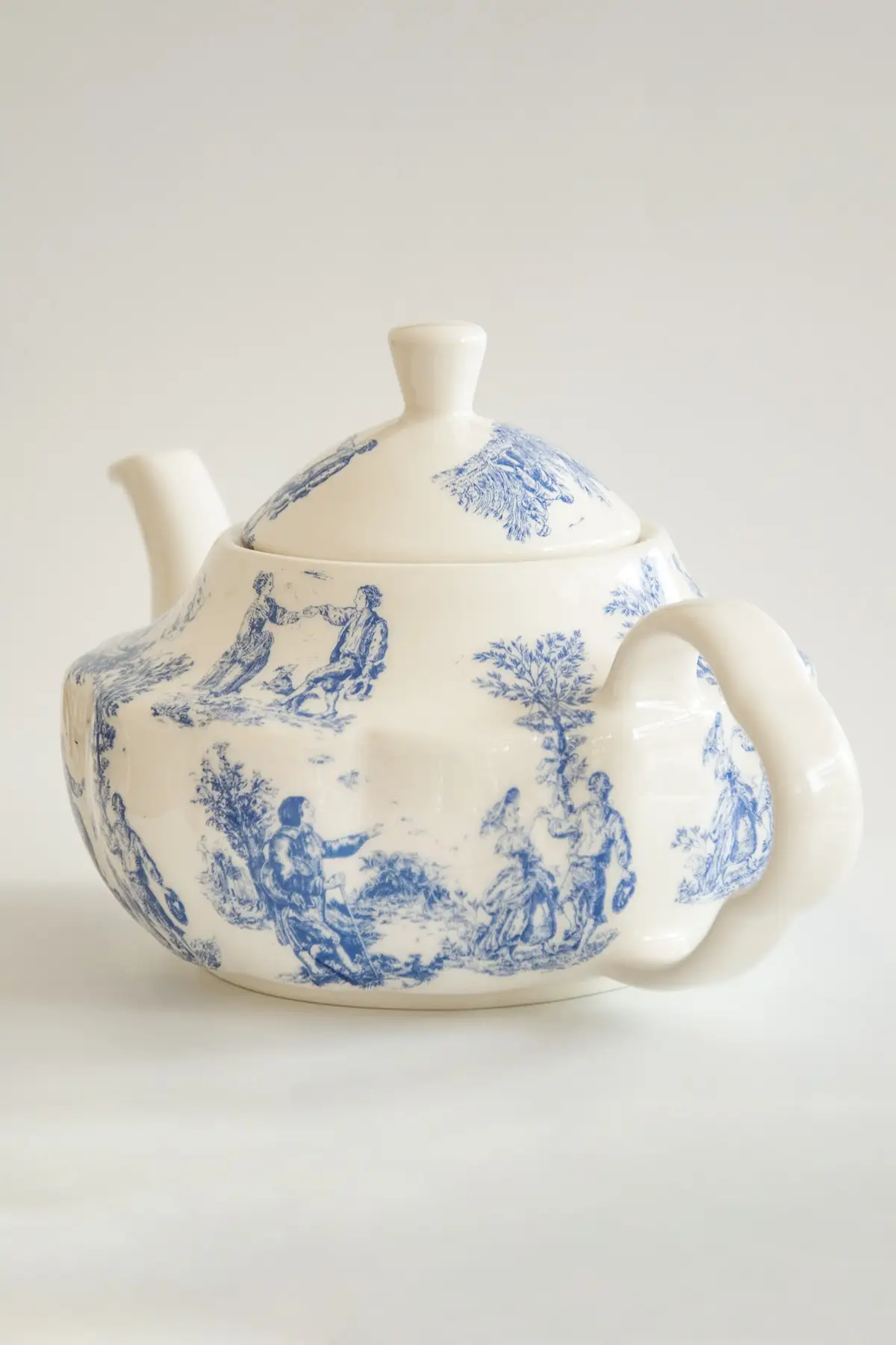 Blue British Pattern Porcelain Teapot