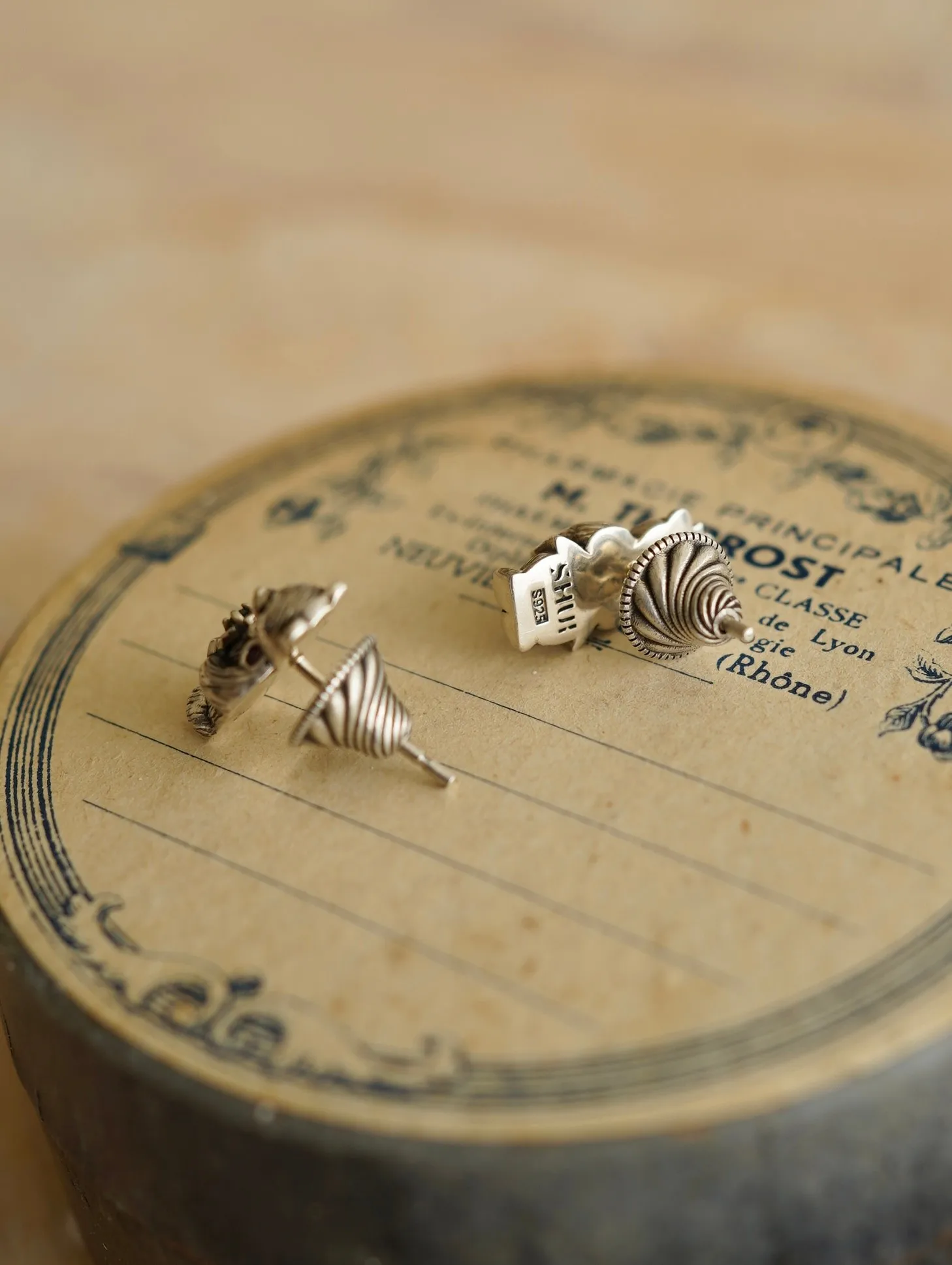 Original Design 925 Sterling Silver Bear Planet Flower Bouquet Stud Earrings Vintage Childhood Fun Sleep Lotus Eternal Ear Je... - view 4