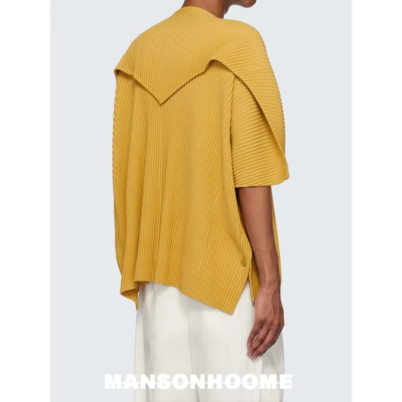 

Miyake Ruffle Men's T-shirt Fashion Designer Unique Style V-neck Loose Short Sleeved Top Summer Men Clothing