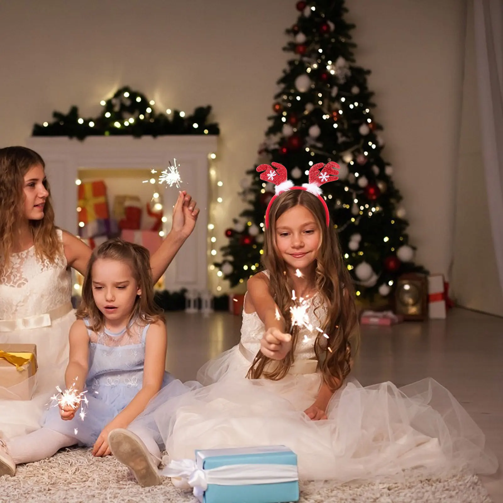 

4Pcs Xmas Headwear Set Reindeer Horn Hat Headband Holiday Party Hair Accessory for Carnival Dress Up Fun Decor