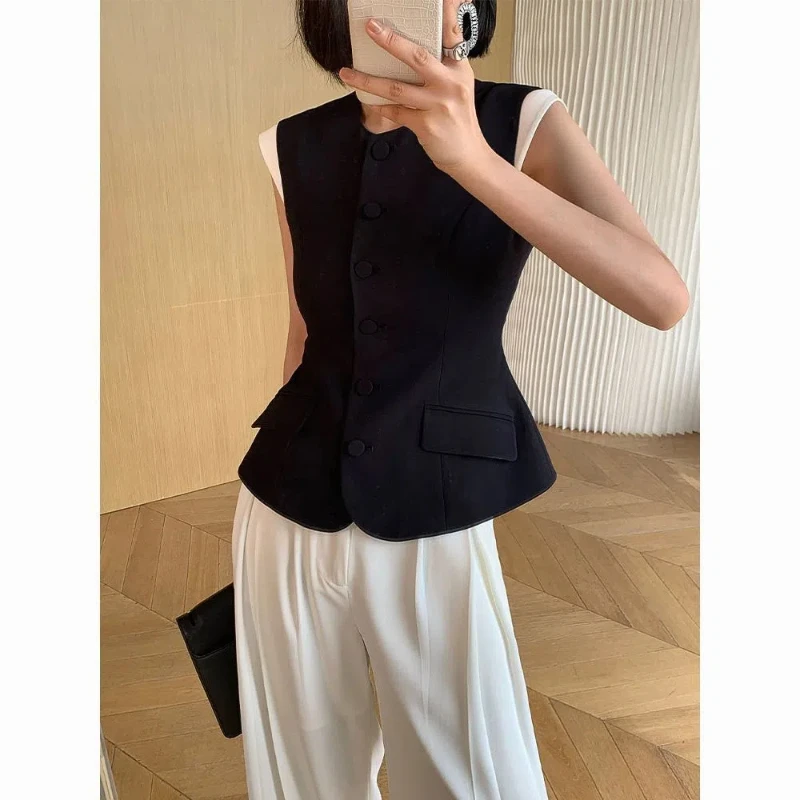 

Women's Summer 2024 New Korean Commute Solid Color Slim Spliced Contrast Color Button Round Neck Sleeveless Suit Vests Coats Top