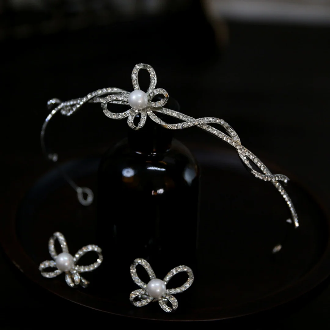

Свадебная тиара-бабочка CC Pearl Crown с серьгами: минималистичный, элегантный свадебный головной убор, изящные аксессуары для волос, шикарные украшения