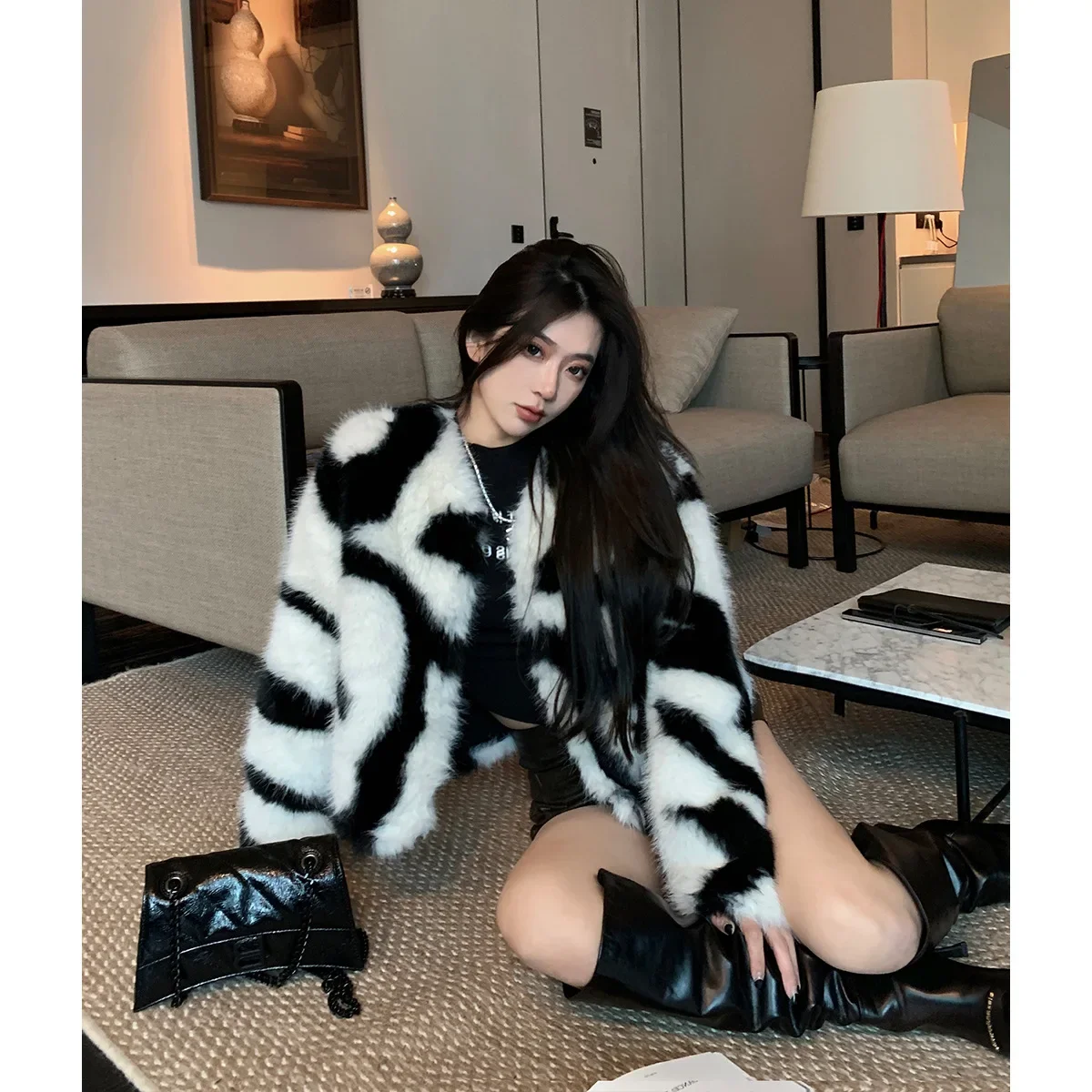 Short Coat Zebra Striped Fox Fur Thick Eco-friendly Fur Winter Women Jacket Thick Warm Faux Fur Long Sleeve Outer Clothing 2023