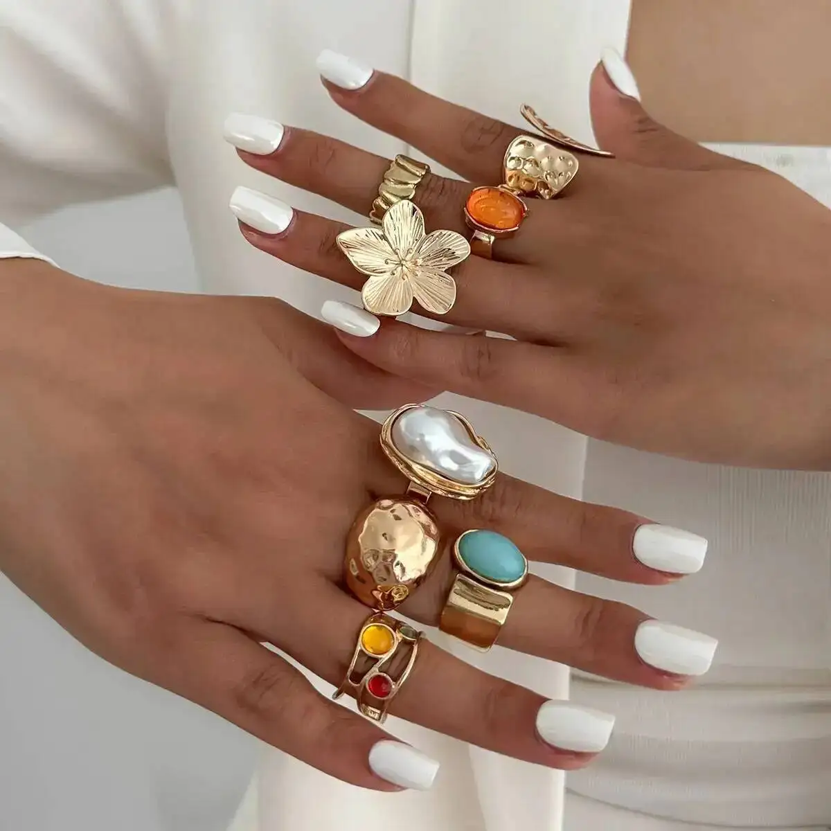 

Lacteo 8Pcs Y2K Boho Imitation Pearl Flower Open Ring Set Gold Color Elegant Chunky Knuckle Rings for Women Wedding Jewelry Gift