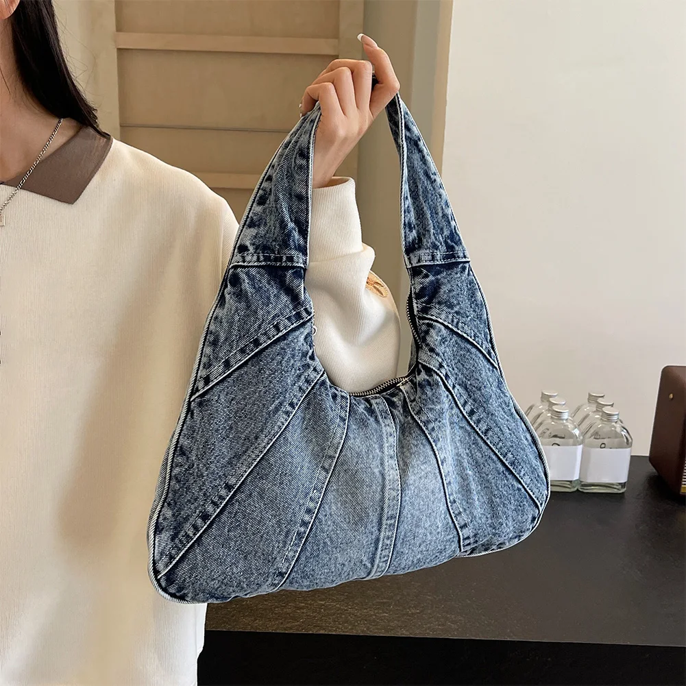 Women Denim Jean Purse with Zipper Underarm Purse Trendy With Pocket Clutch Bag for Work Travel Shopping