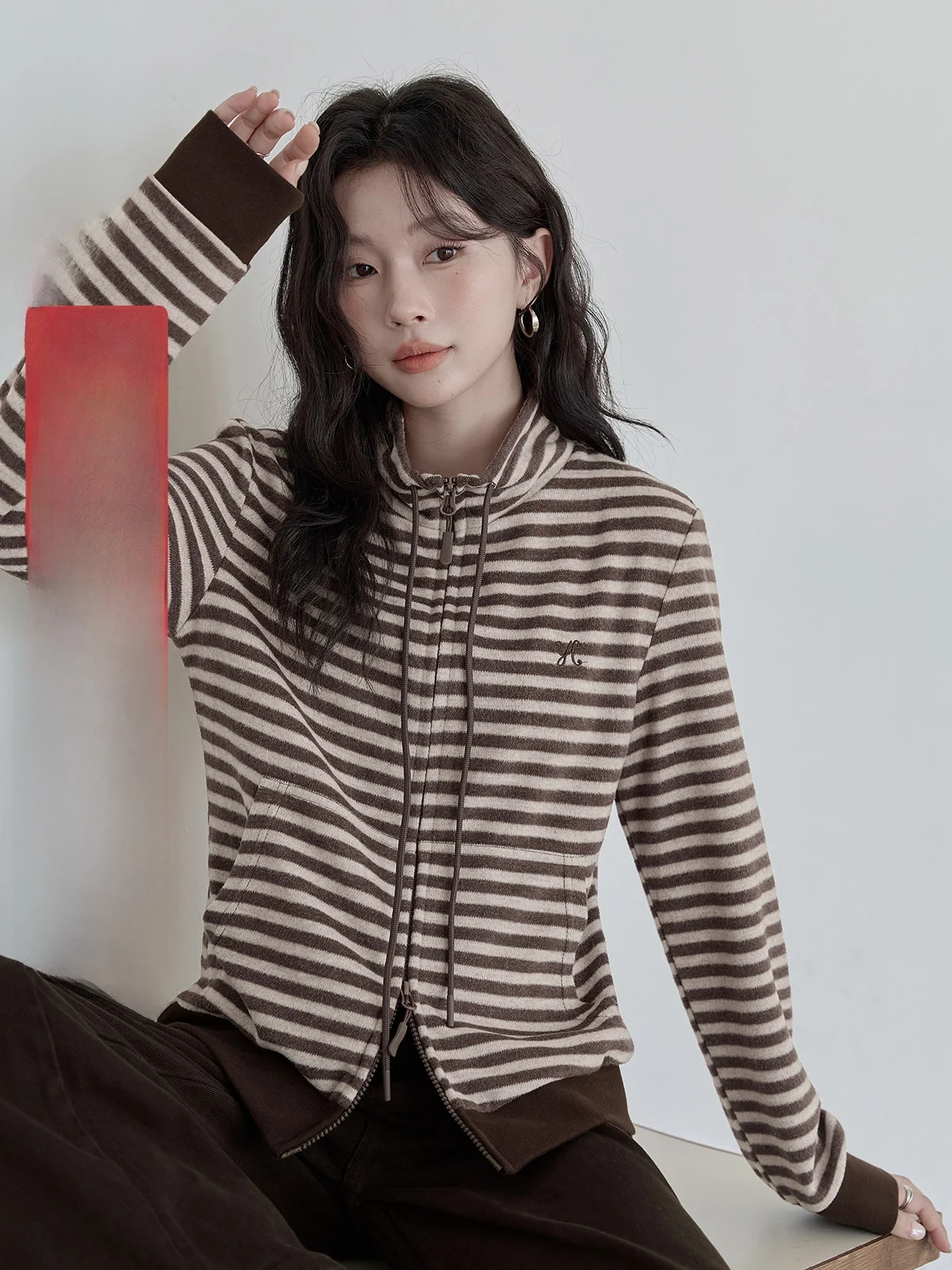 

Huixi Women's Retro Striped Jaet Casual Long Sve Autumn Winter Faion Commute Sle Slim Fit Zipper Closure