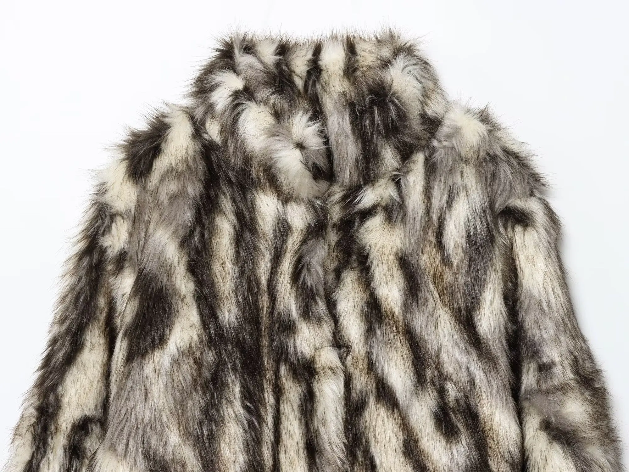 Parkas de piel sintética a la moda para mujer, abrigos cortos peludos gruesos y cálidos para otoño e invierno, ropa elegante para mujer, prendas de vestir exteriores de calle ﻿